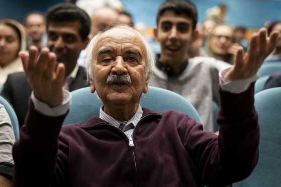 شب رونمایی از کتاب های «گوهر و معنا»و «برگ و بار» با حضور محمد علی موحد