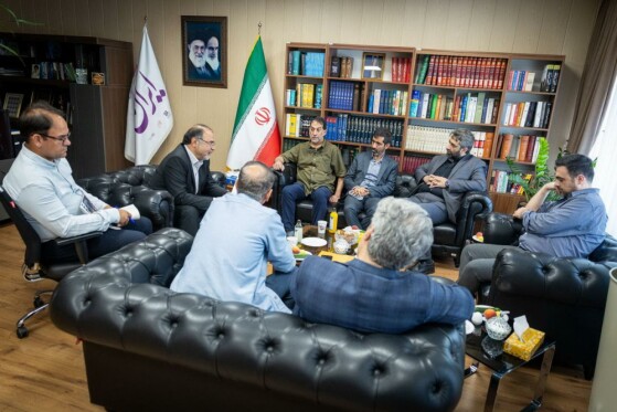 بازدید مسئولان رسانه ای نهاد ریاست جمهوری از روزنامه ایران