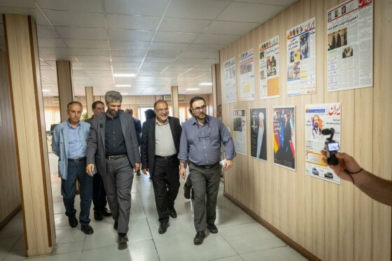 بازدید مسئولان رسانه ای نهاد ریاست جمهوری از روزنامه ایران