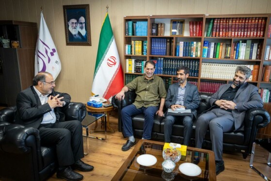 بازدید مسئولان رسانه ای نهاد ریاست جمهوری از روزنامه ایران