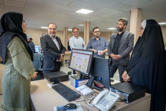 بازدید مسئولان رسانه ای نهاد ریاست جمهوری از روزنامه ایران