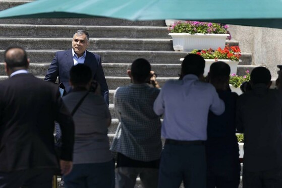 حاشیه جلسه هیات دولت