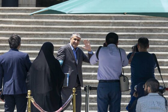 حاشیه جلسه هیات دولت