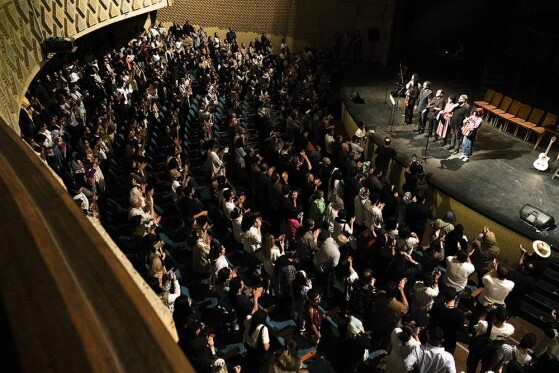 پروژه نمایشی موسیقایی جان بی قرار