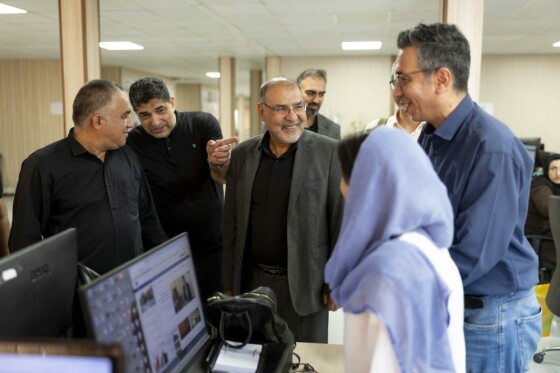 بازدید علی تاجرنیا رئیس هیئت مدیره باشگاه استقلال از روزنامه ایران