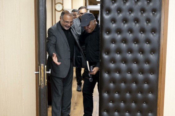 بازدید علی تاجرنیا رئیس هیئت مدیره باشگاه استقلال از روزنامه ایران