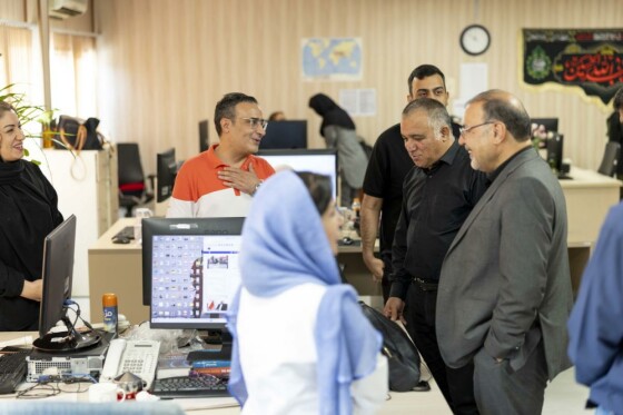 بازدید علی تاجرنیا رئیس هیئت مدیره باشگاه استقلال از روزنامه ایران