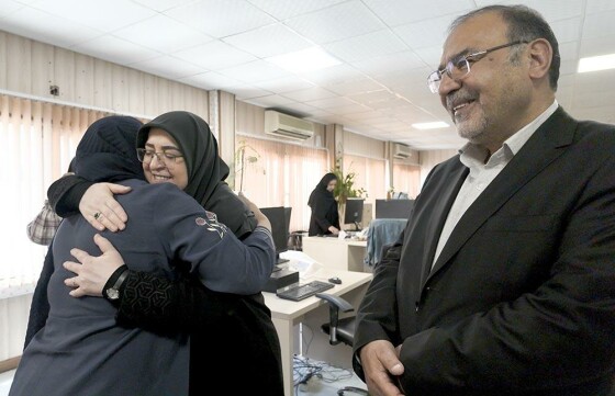 سخنگوی دولت در تحریریه روزنامه ایران