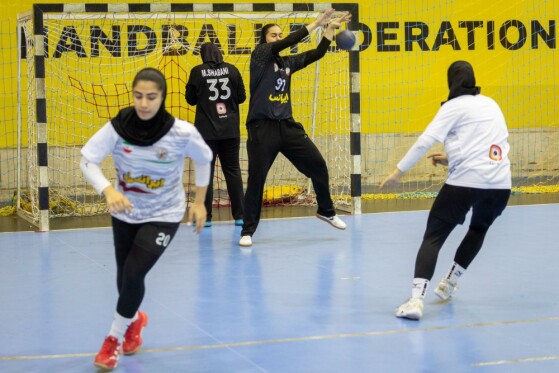 تمرین تیم های ملی جوانان و نوجوانان دختران هندبال