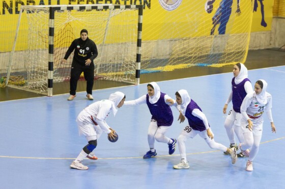 تمرین تیم های ملی جوانان و نوجوانان دختران هندبال