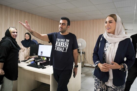 مهروز ساعی در تحریریه ایران