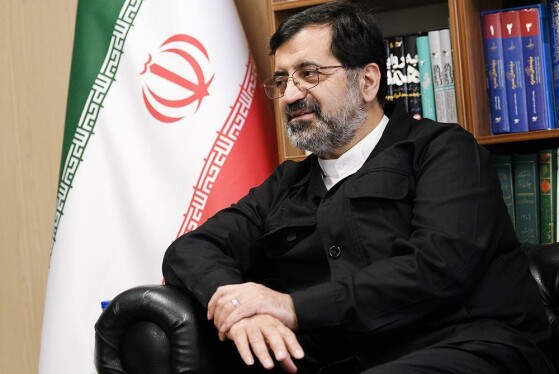 بازدید استاندار قم از موسسه ایران