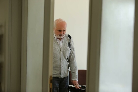 احمد توکلی به روایت عکاسان روزنامه ایران