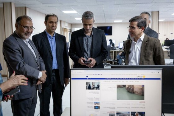 بازدید مدیرعامل مپنا از روزنامه ایران