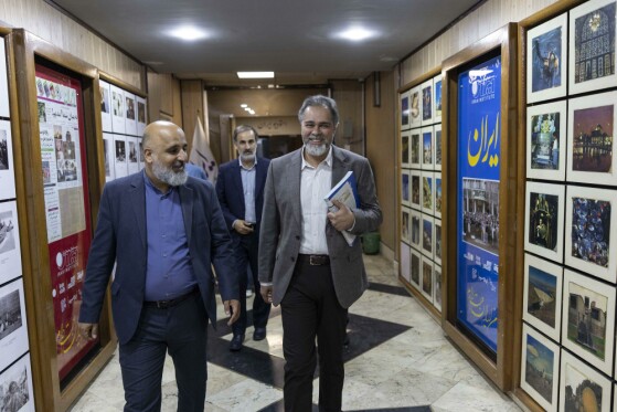 بازدید رییس سازمان سینمایی کشور از روزنامه ایران