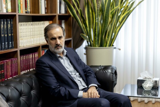 بازدید رییس سازمان سینمایی کشور از روزنامه ایران