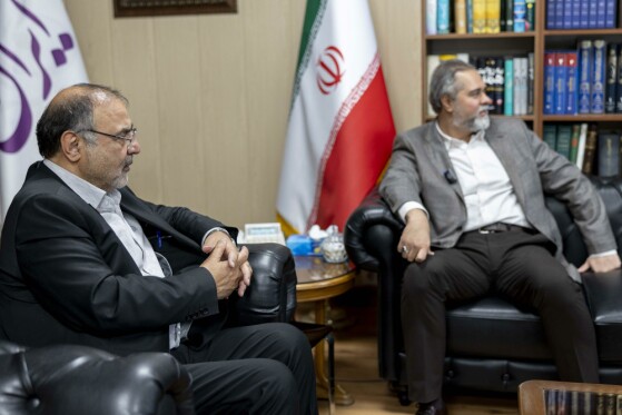 بازدید رییس سازمان سینمایی کشور از روزنامه ایران