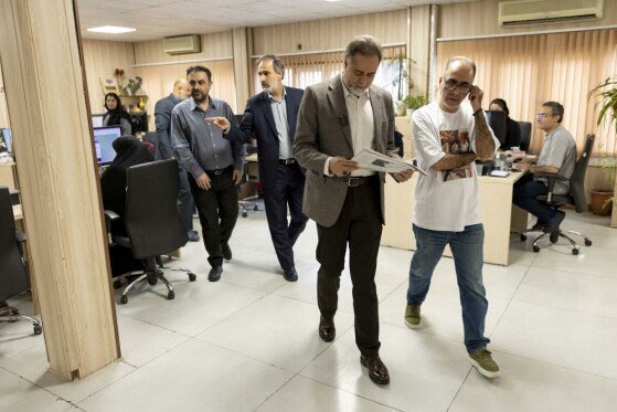 بازدید رییس سازمان سینمایی کشور از روزنامه ایران