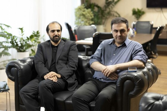 بازدید دبیر شورای عالی انقلاب فرهنگی از روزنامه ایران