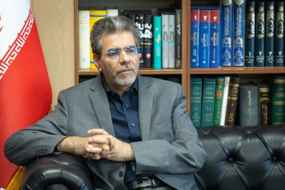 بازدید رئیس صندوق بازنشستگی کشوری از روزنامه ایران