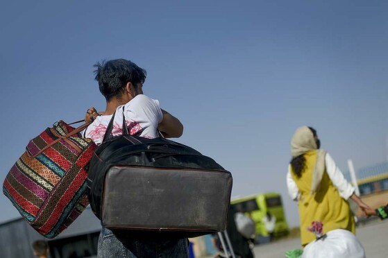 بازگشت افغانستانی های غیر مجاز از مرز دوغارون