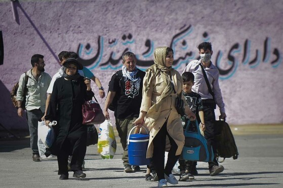 بازگشت افغانستانی های غیر مجاز از مرز دوغارون