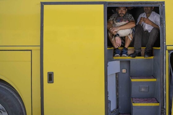 بازگشت افغانستانی های غیر مجاز از مرز دوغارون