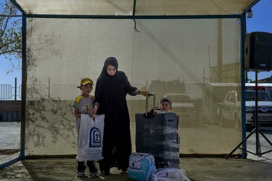 بازگشت افغانستانی های غیر مجاز از مرز دوغارون