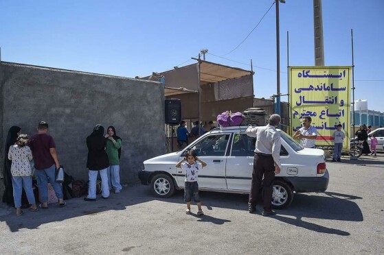 بازگشت افغانستانی های غیر مجاز از مرز دوغارون