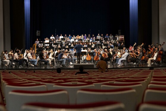 تمرین ارکستر سمفونیک تهران