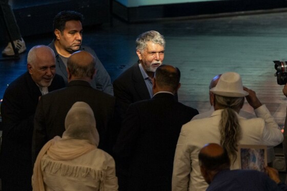 آیین بزرگداشت محمود فرشچیان