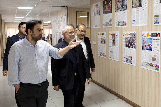 علیاکبر پورجمشیدیان معاون وزیر کشور در تحریریه روزنامه ایران