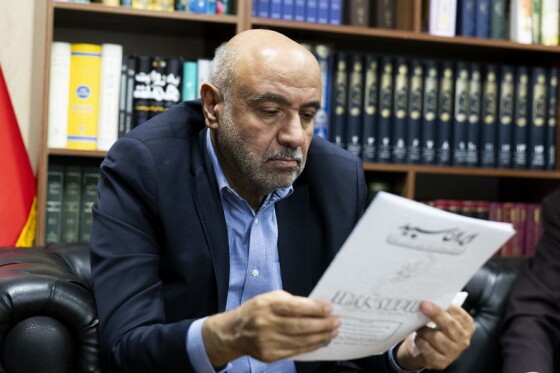 بازدید وزیر تعاون، کار و رفاه اجتماعی و رئیس سازمان بهزیستی از روزنامه ایران