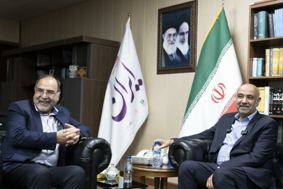 بازدید وزیر تعاون، کار و رفاه اجتماعی و رئیس سازمان بهزیستی از روزنامه ایران