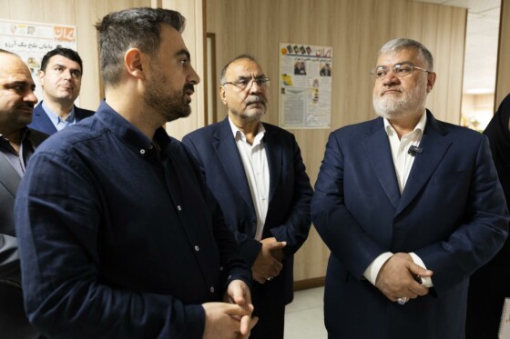 بازدید استاندار تهران از روزنامه ایران
