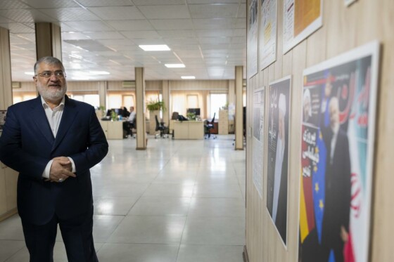 بازدید استاندار تهران از روزنامه ایران