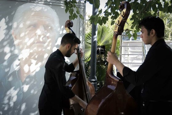 مراسم تشییع پیکر استاد احمد پژمان