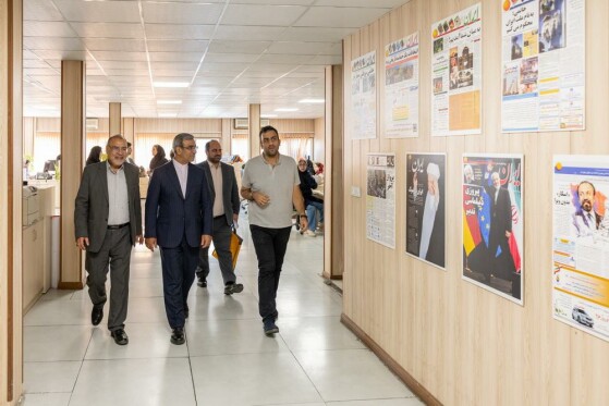 بازدید استاندار خراسان رضوی از روزنامه ایران