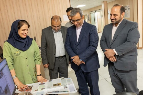 بازدید استاندار خراسان رضوی از روزنامه ایران