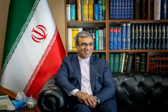 بازدید استاندار خراسان رضوی از روزنامه ایران