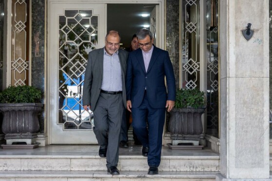 بازدید استاندار خراسان رضوی از روزنامه ایران