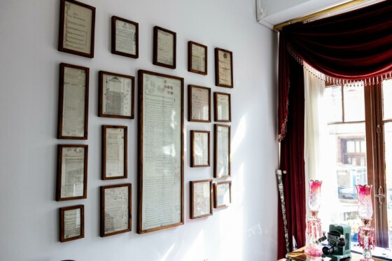 کافه کتابخانه ای دارالخلافه تهران