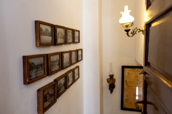 کافه کتابخانه ای دارالخلافه تهران