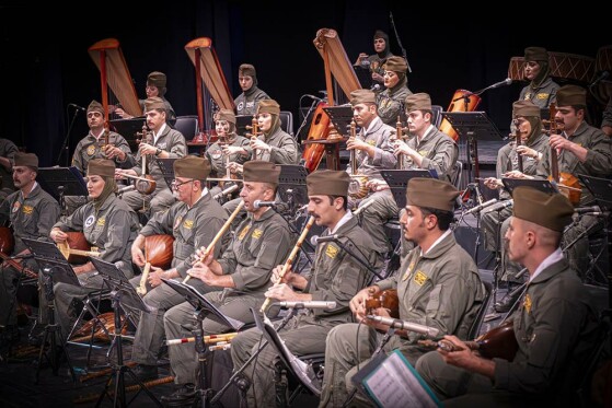 کنسرت «رقصی چنین میانه میدانم آرزوست»