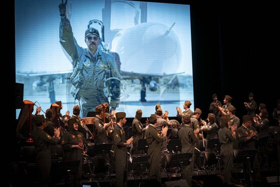 کنسرت «رقصی چنین میانه میدانم آرزوست»