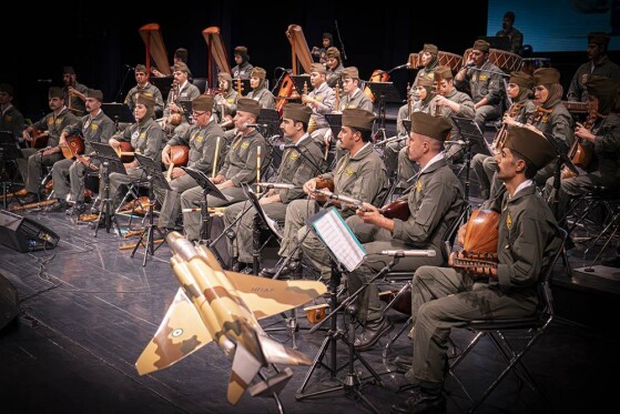 کنسرت «رقصی چنین میانه میدانم آرزوست»