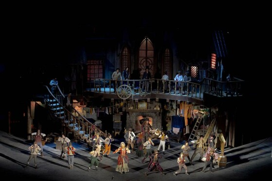 نمایش موزیکال الیور توئیست