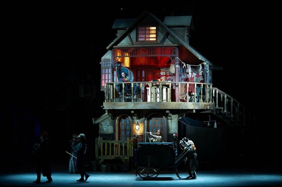 نمایش موزیکال الیور توئیست