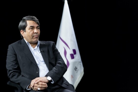 بازدید استاندار کرمان از روزنامه ایران