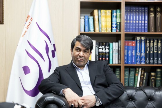 بازدید استاندار کرمان از روزنامه ایران